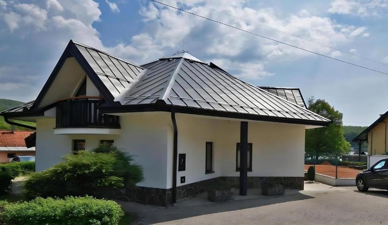 Penzion Pramen Vinne Bagian luar foto