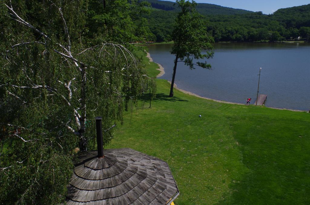 Penzion Pramen Vinne Bagian luar foto